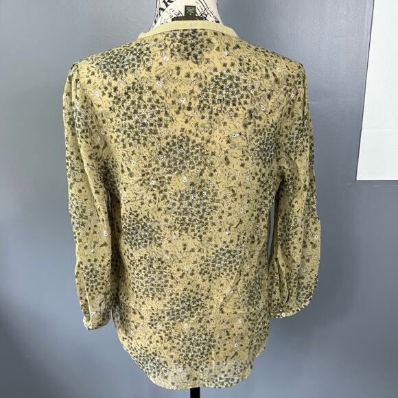 Fei lightweight golden yellow floral long sleeve v-neck button up blouse - Picture 2 of 11